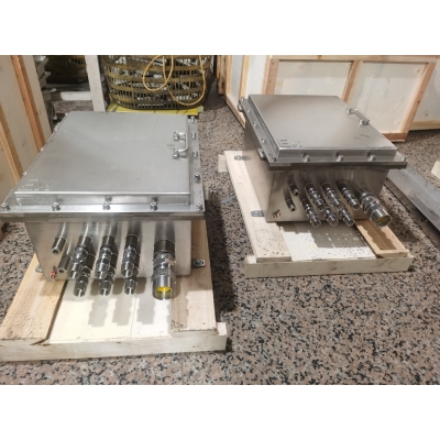 304/316材质不锈钢防爆接线箱 端子箱